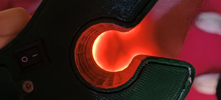 دستگاه رگ یاب پرتابل ، Portable Vein Finder